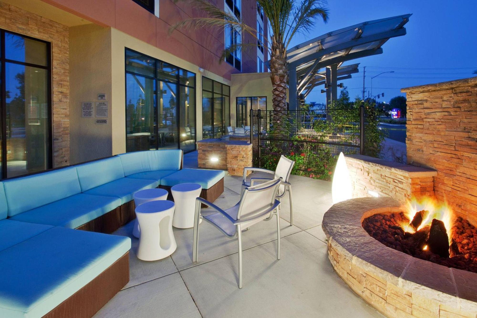 Springhill Suites Irvine John Wayne Airport / Orange County Extérieur photo